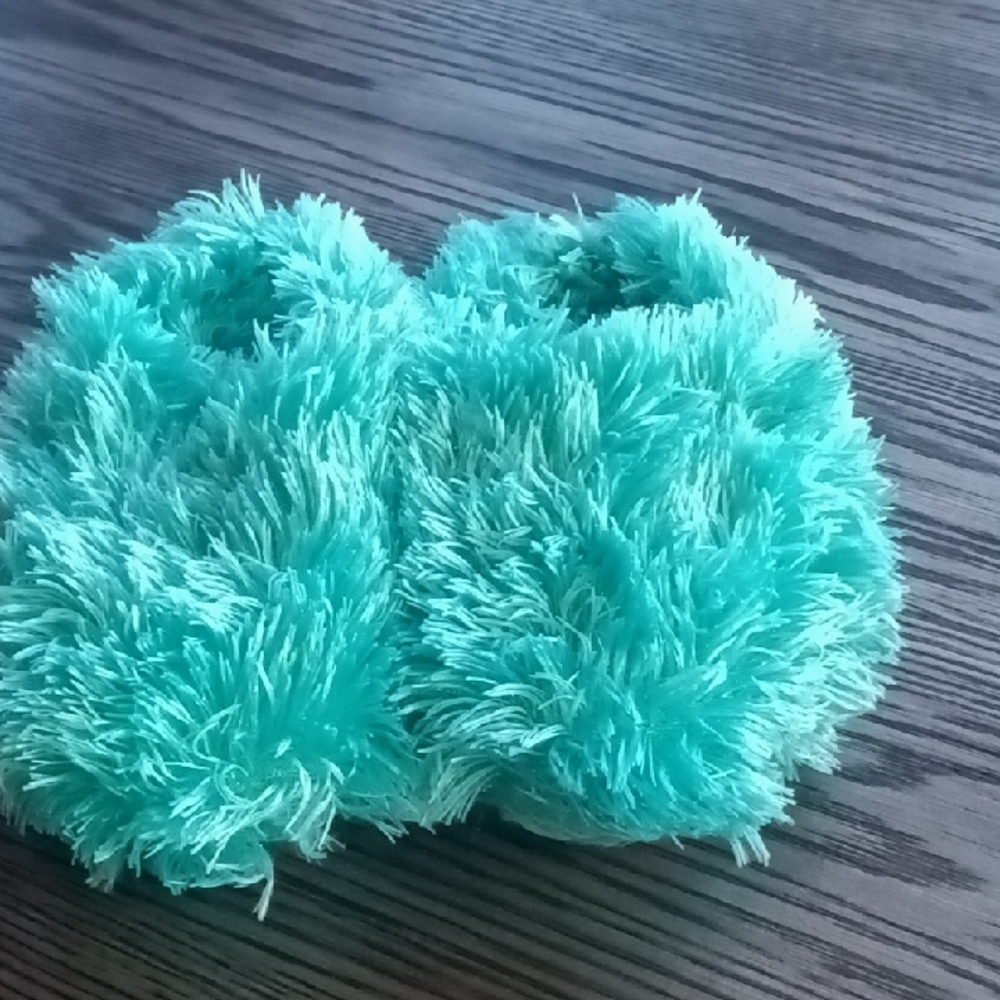 Fluffy Green Kids Slippers